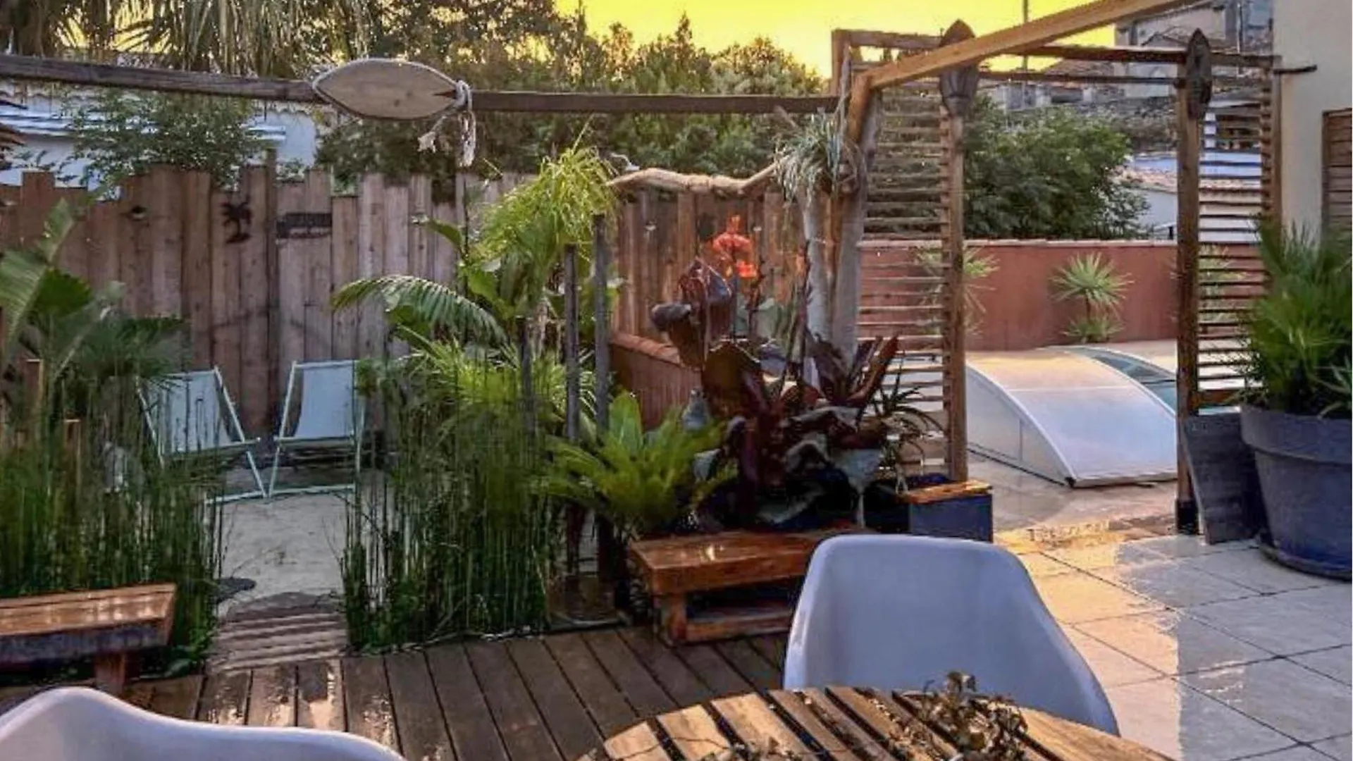 3 Bedroom Stunning Home In Arles